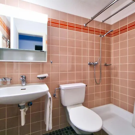 Lejlighed Apartment Ringstrasse Apt 421 By Interhome Leukerbad